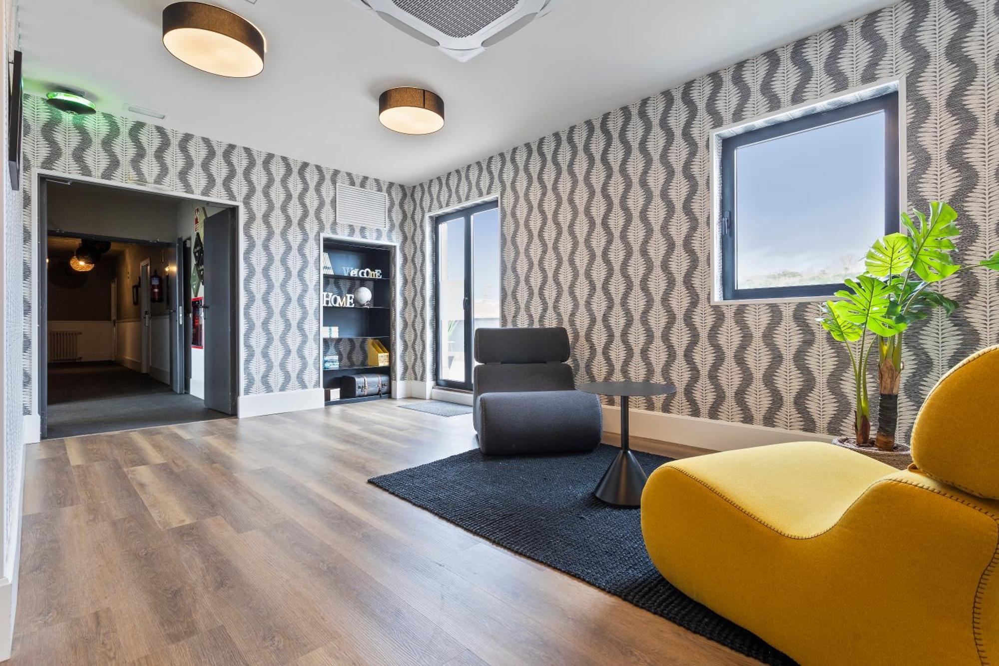 Hotel Acta Madfor Madrid Bagian luar foto