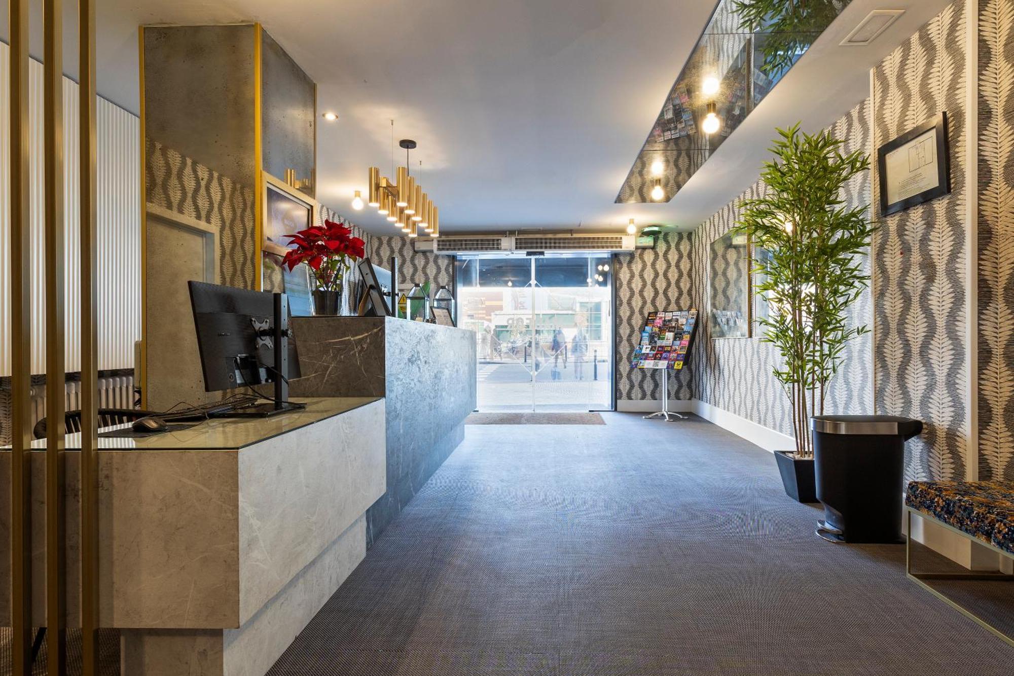 Hotel Acta Madfor Madrid Bagian luar foto