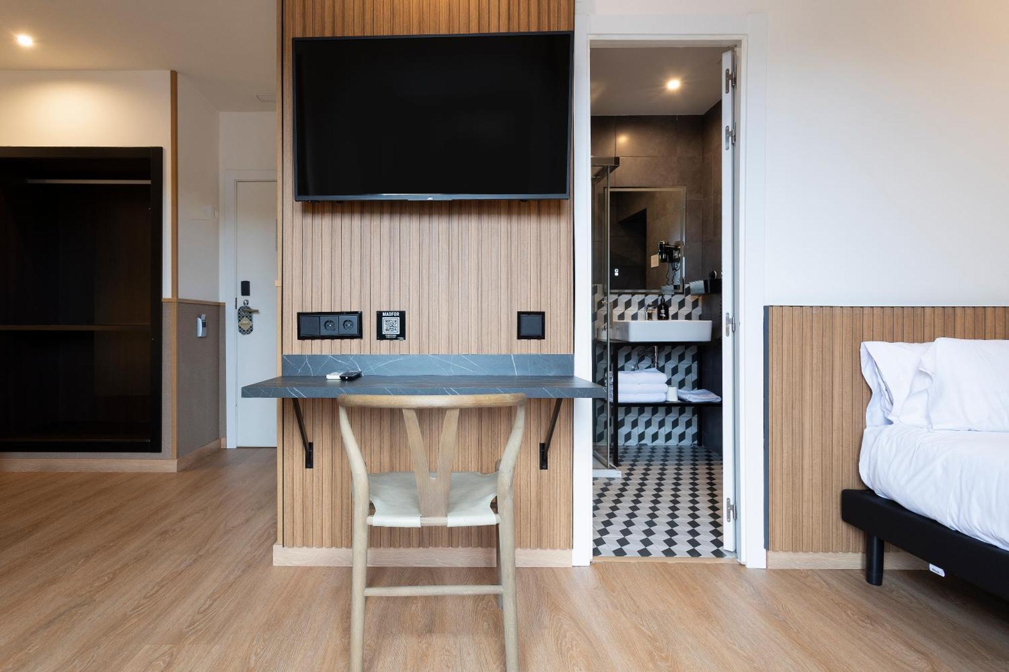 Hotel Acta Madfor Madrid Bagian luar foto