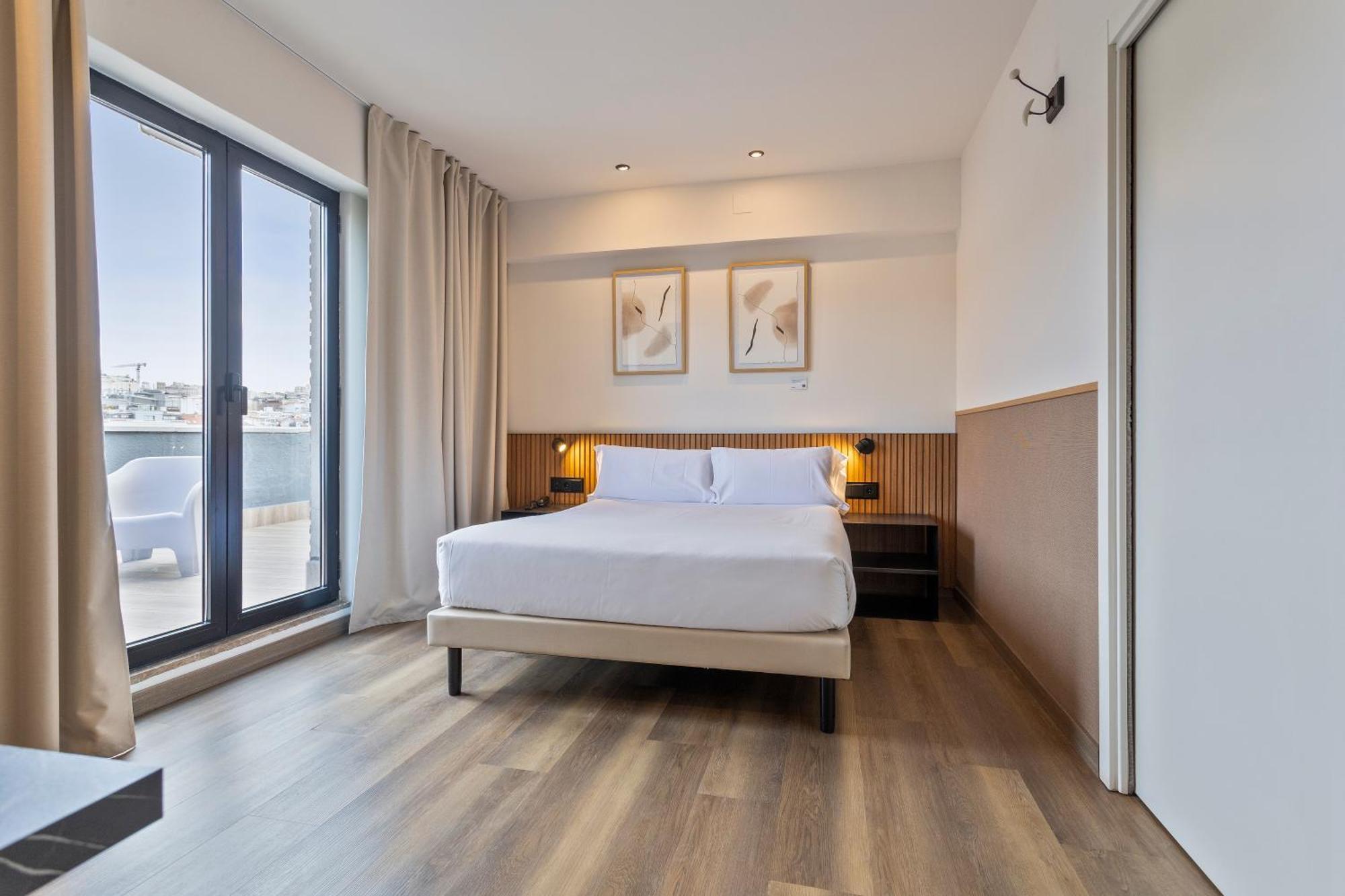 Hotel Acta Madfor Madrid Bagian luar foto